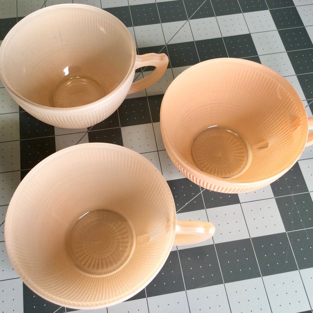 Dominion Glass - Pink Saguenay Pattern, Trio of Cups - Picture 8 of 9